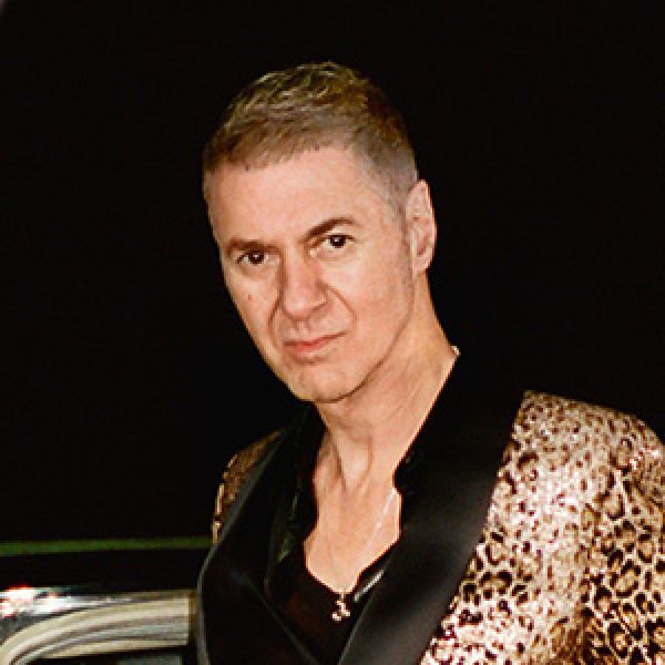 ÉTIENNE DAHO