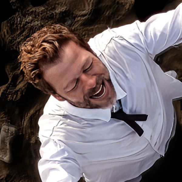 CHRISTOPHE MAÉ
